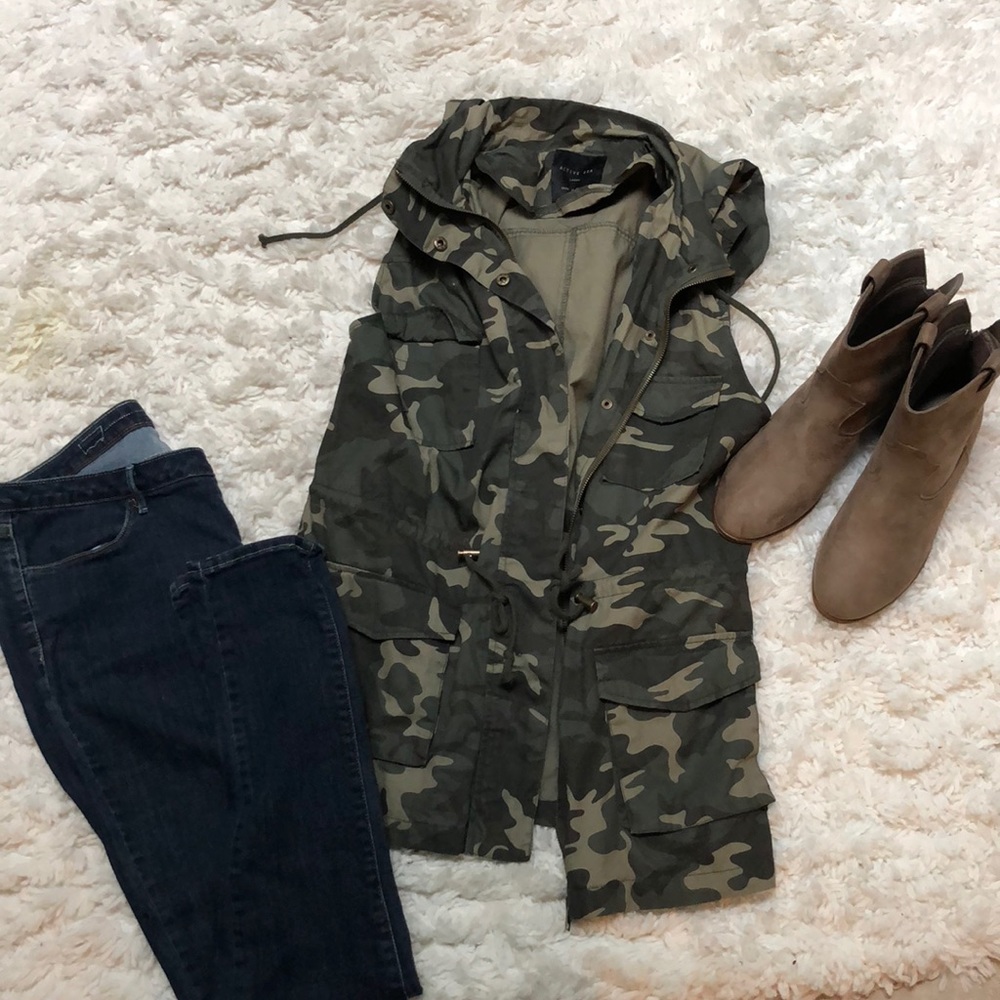 Camo vest